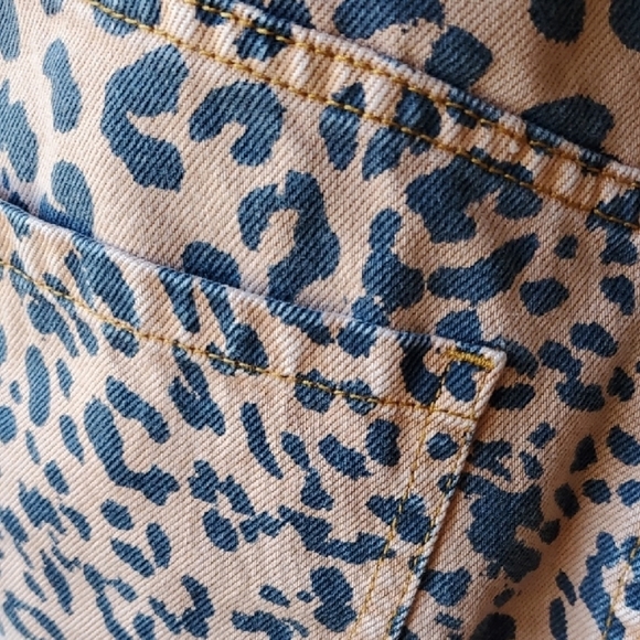 We The Free Black/ Tan Animal Print Mini Skirt - Picture 6 of 9